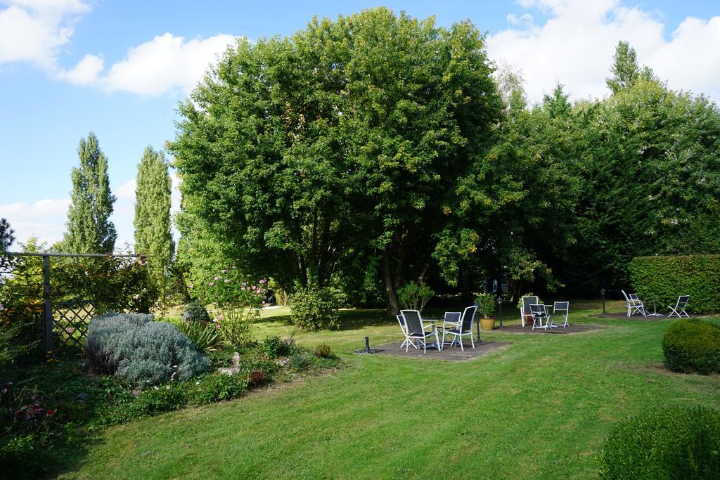 Domaine De L'Arbrelle Hotel อองบวส ภายนอก รูปภาพ