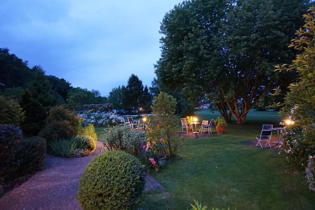 Domaine De L'Arbrelle Hotel อองบวส ภายนอก รูปภาพ